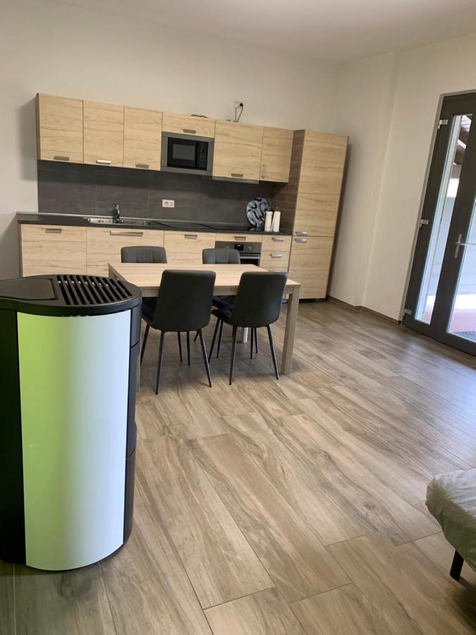 Caroline Home Anzano Del Parco 외부 사진